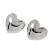 Load image into Gallery viewer, Maxi Hearts earrings silver