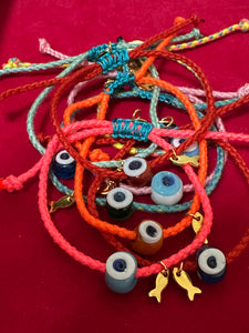 Mini Santorini eye bracelet neon pink