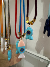 Load image into Gallery viewer, Capri fish lace necklace multicolor