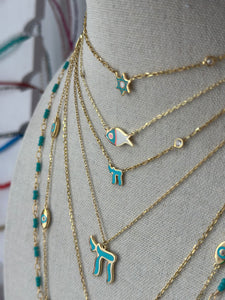 Lucky fish necklace bicolor pink