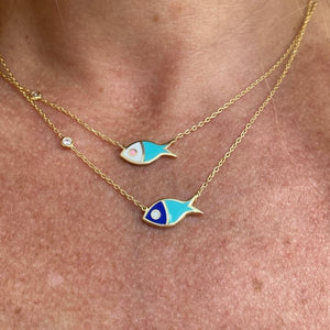 Lucky fish necklace bicolor pink