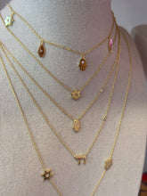 Load image into Gallery viewer, Maghen David necklace goldie