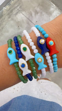 Load image into Gallery viewer, Capri bracelet fish green white