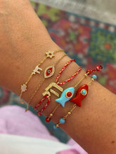 Load image into Gallery viewer, Lucky 3 charms bracelet gold