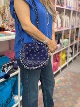 Load image into Gallery viewer, Bandana mini bucket bag dark blue