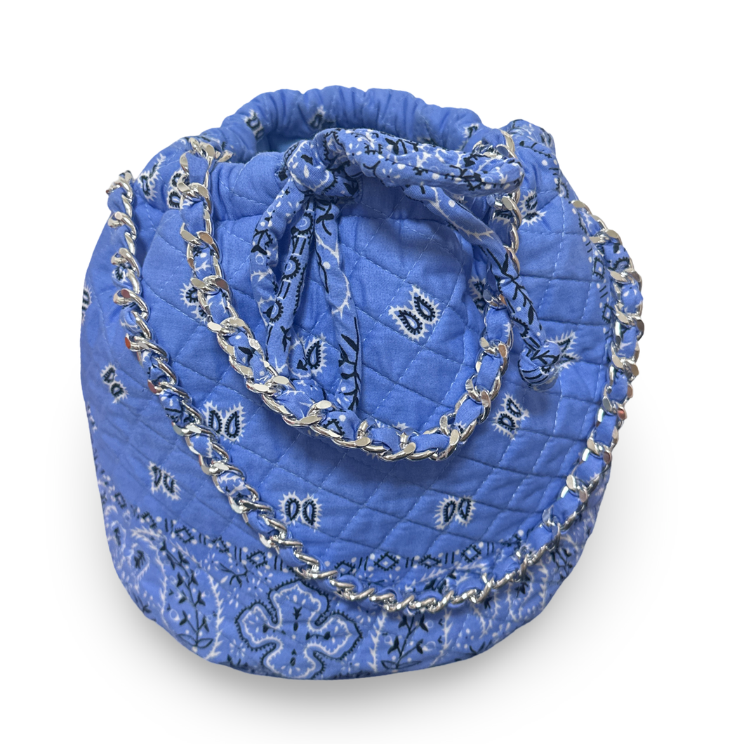 Bandana bucket bag blue jeans