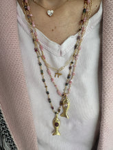 Load image into Gallery viewer, Necklace goldie lucky fish pink