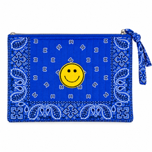 Load image into Gallery viewer, Bandana clutch blue 🙂