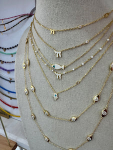Lucky חי dots necklace color