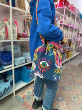 Load image into Gallery viewer, Mochilla large eye bag