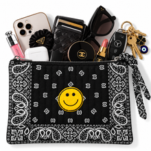 Load image into Gallery viewer, Bandana clutch black 🧿