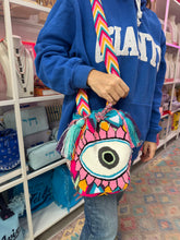 Load image into Gallery viewer, Mochilla large eye bag