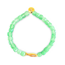 Load image into Gallery viewer, Natural beads fish bracelet