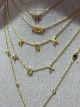 Load image into Gallery viewer, MOM אמה necklace