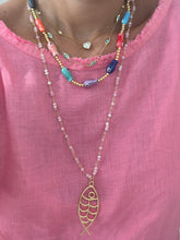Load image into Gallery viewer, Fish goldie beads necklace