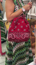 Load image into Gallery viewer, Bandana bucket bag bordeau