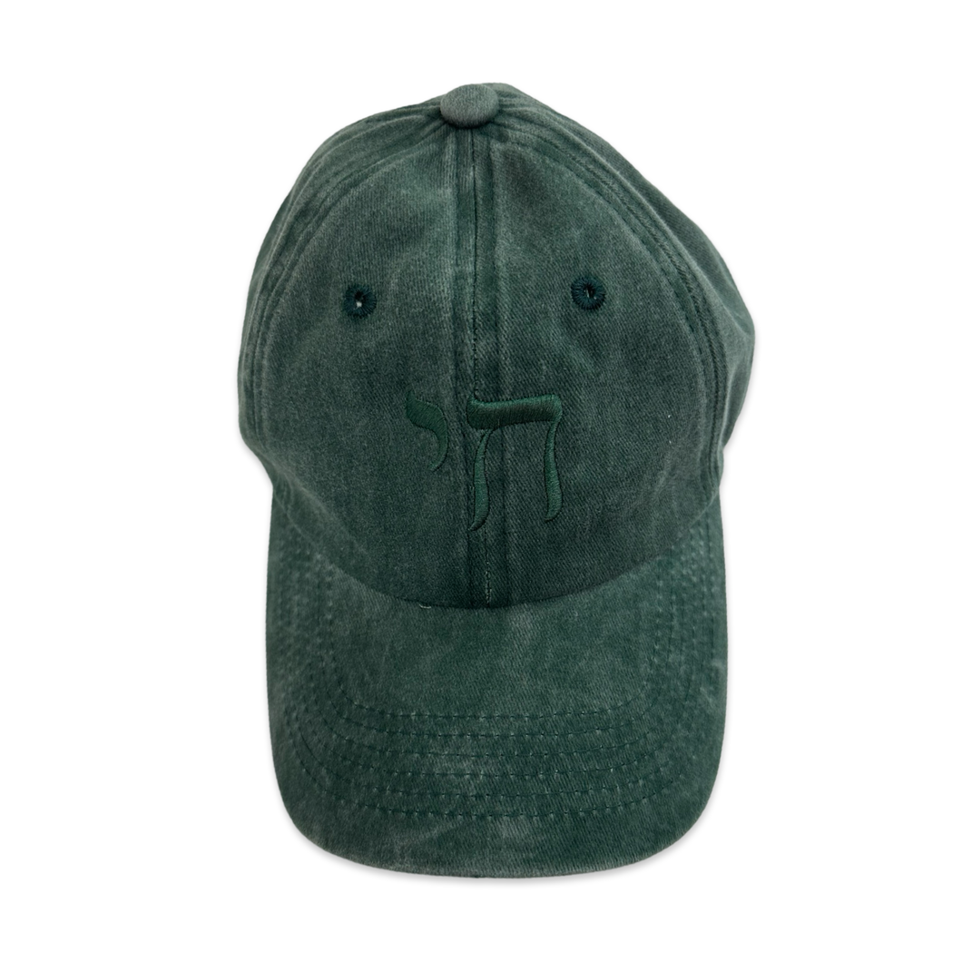 Hat חי green