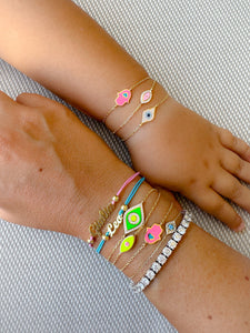 Kids lucky hamsa bracelet pink