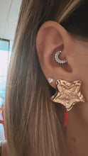 Load image into Gallery viewer, Maxi stars and pepper earrings
