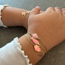 Load image into Gallery viewer, Kids lucky Maghen David bracelet pink