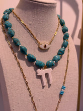 Load image into Gallery viewer, Luxury CHAI beads necklace turquoise white