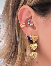 Load image into Gallery viewer, Triple Maxi Hearts earrings