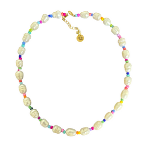 Pearls color necklace