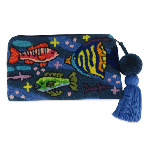 Clutch lucky fishes