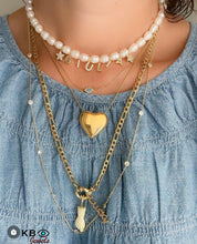 Carica l&#39;immagine nel visualizzatore di Gallery, Collana di perle personalizzabile con nome