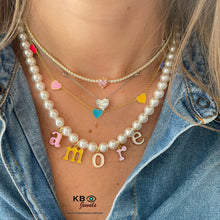 Load image into Gallery viewer, Personalized pearls beads enamel name necklace