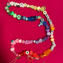 Carica l&#39;immagine nel visualizzatore di Gallery, String Charm String Rainbow perle miste con nome cubo